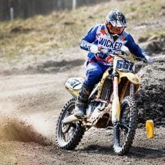 Rider in Dynamic MX gear set– blue