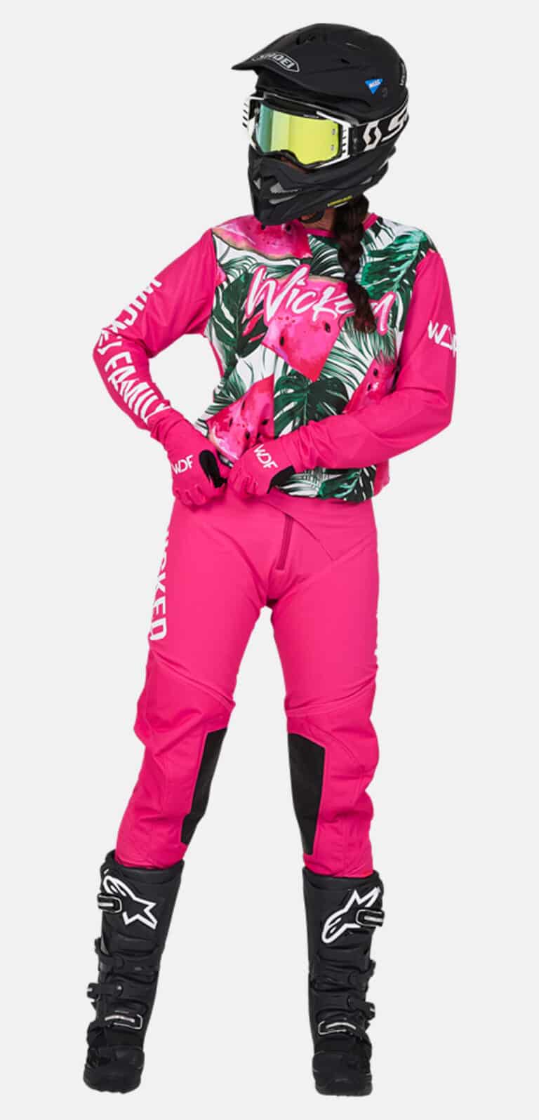 Melon MX gear pink on woman