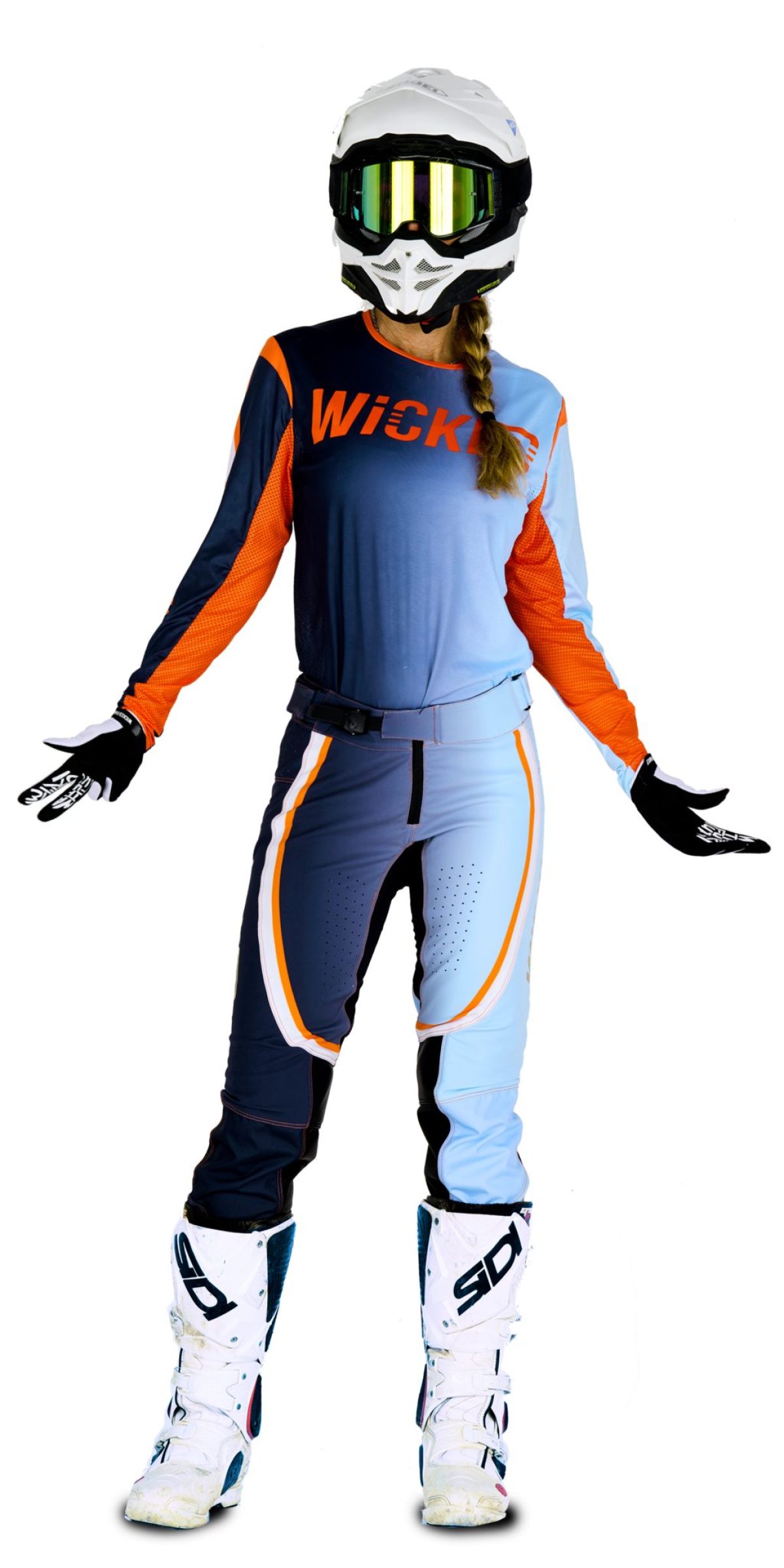 Blaze-blue-woman-scaled-